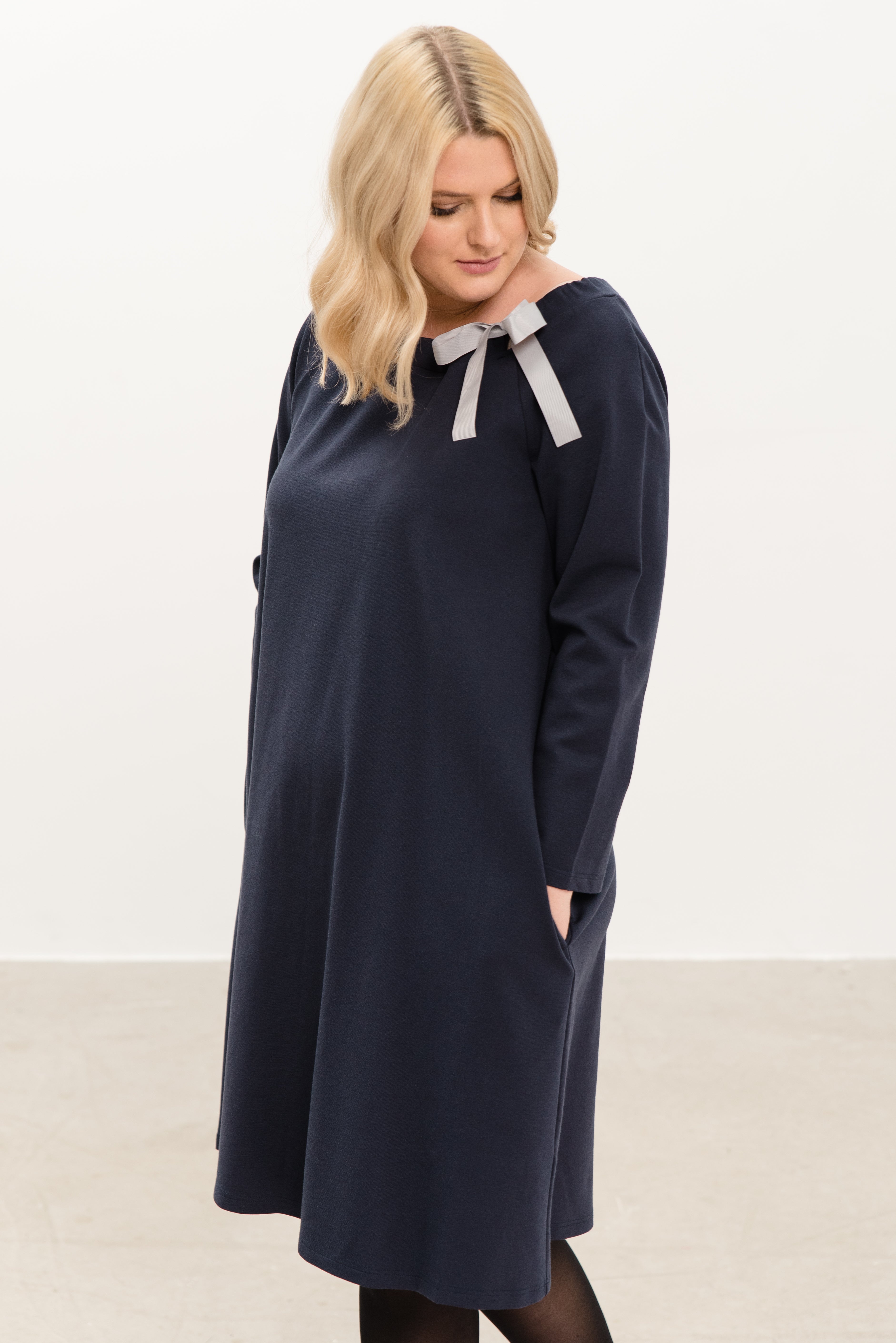 FRENCH — Italian Punto Milano Knit A-Line Dress — Deep blue#Color_Deep blue