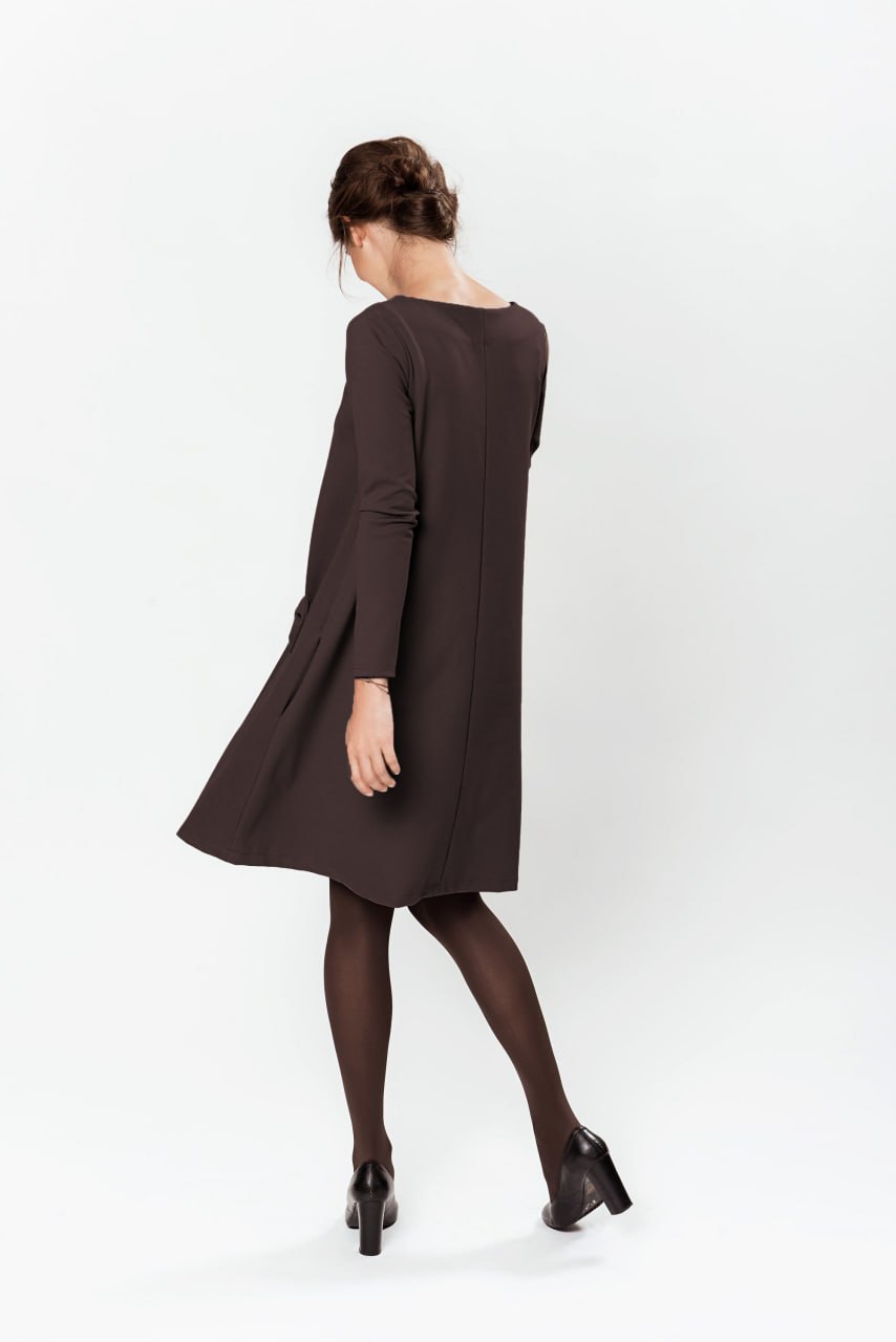 KISS — Italienisches Punto-Milano-Strick-Swingkleid