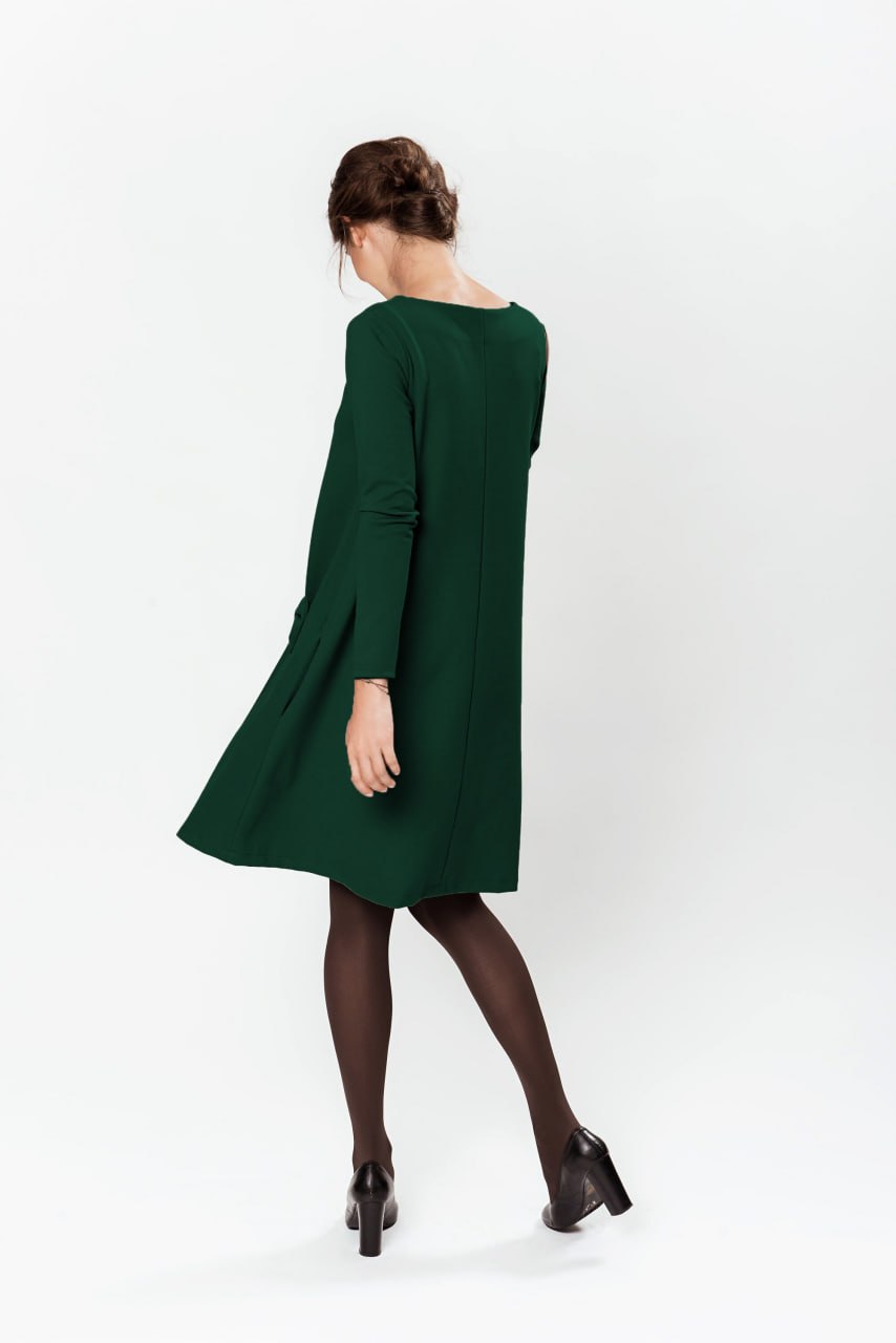 KISS — Italienisches Punto-Milano-Strick-Swingkleid