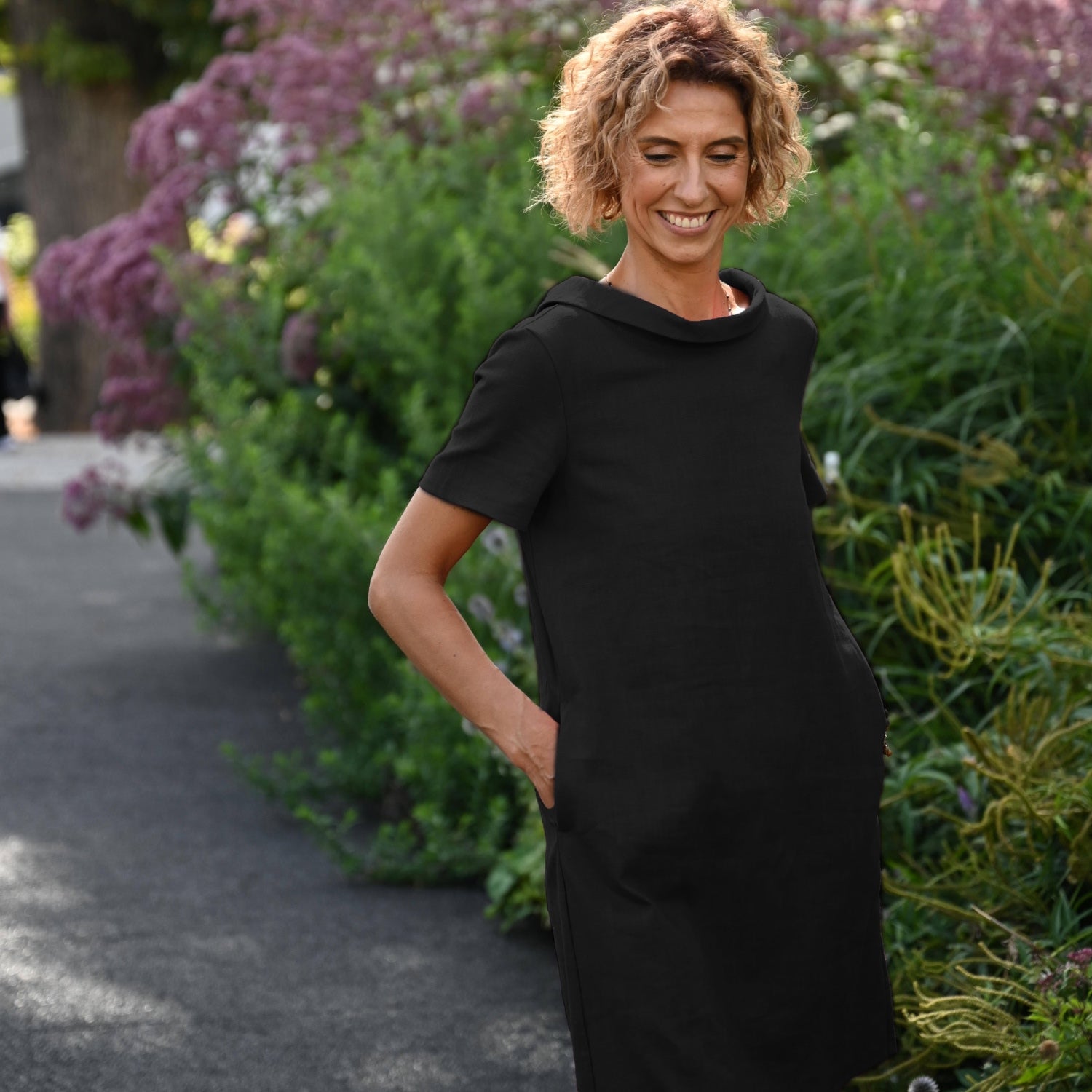 STORY — Soft Linen Short-Sleeve Dress