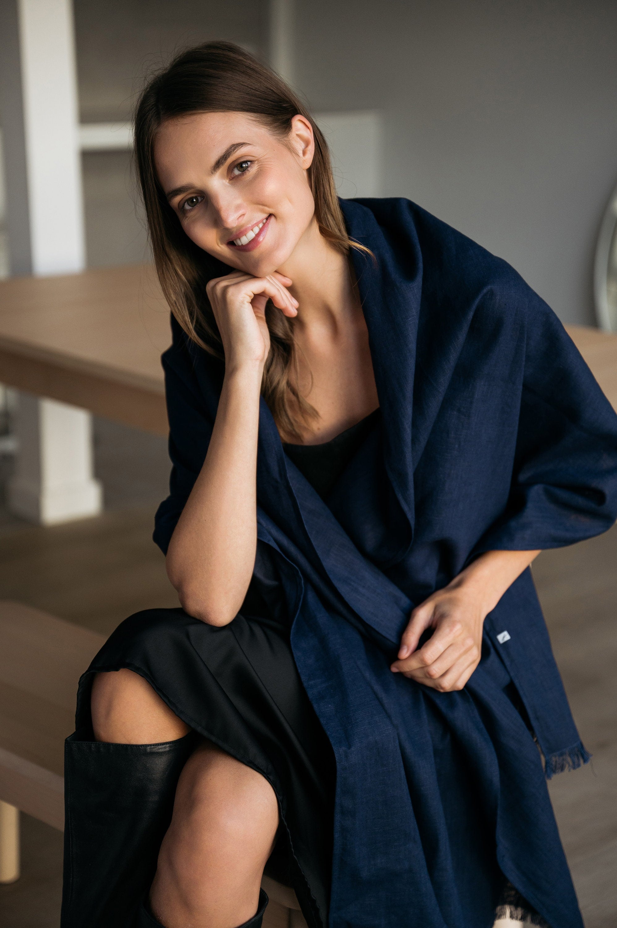BIG SHADOW — Soft Linen Scarf Wrap