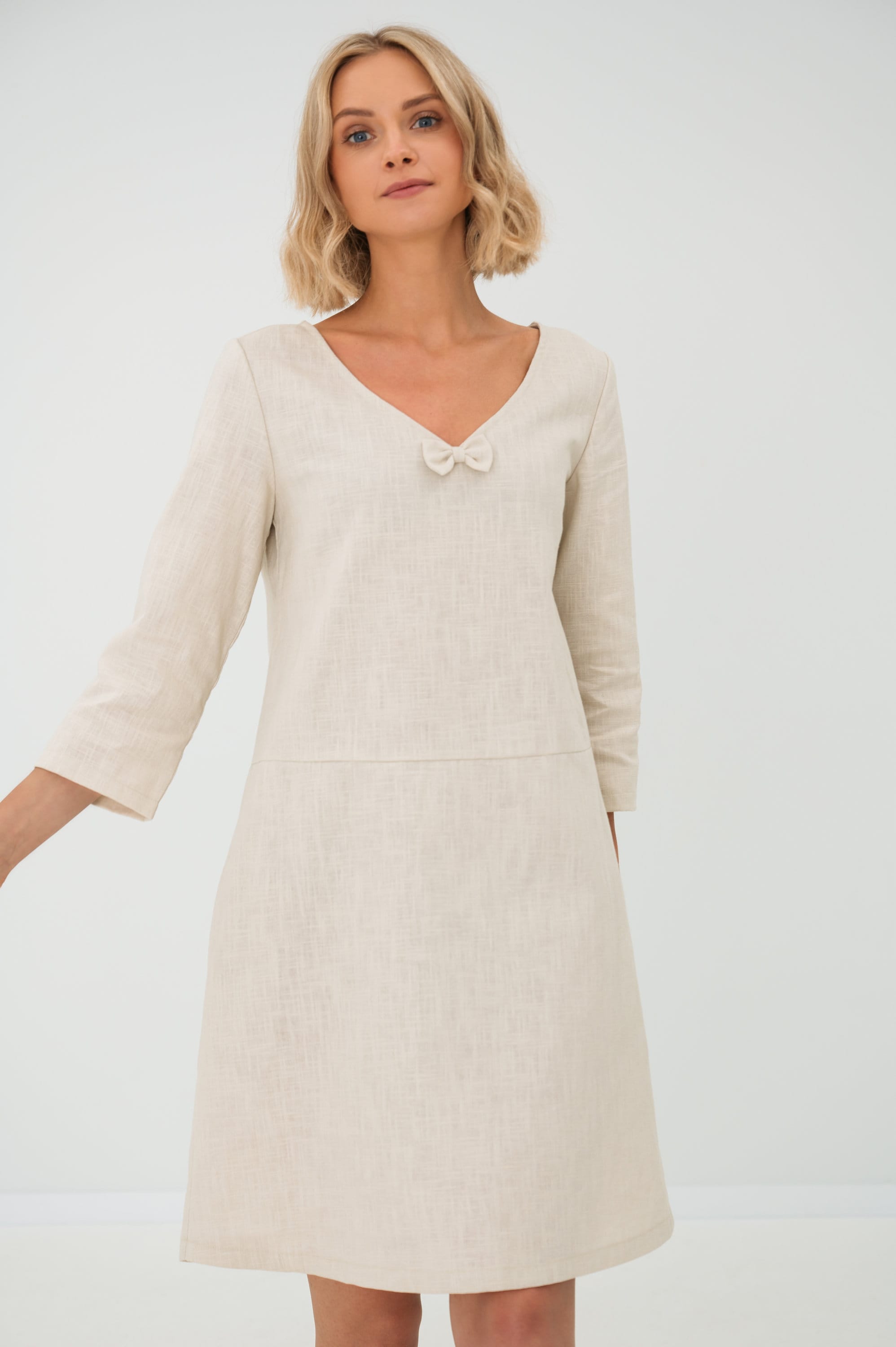 SUN — V-Neck Stonewashed Linen Dress