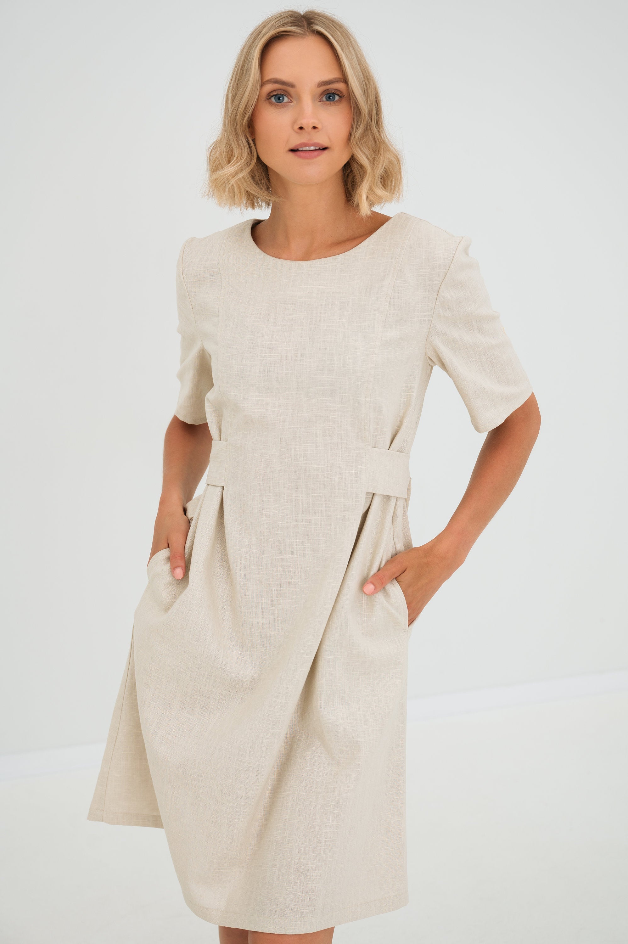 LOLITA — Robe en lin délavé, bleu profond (L)