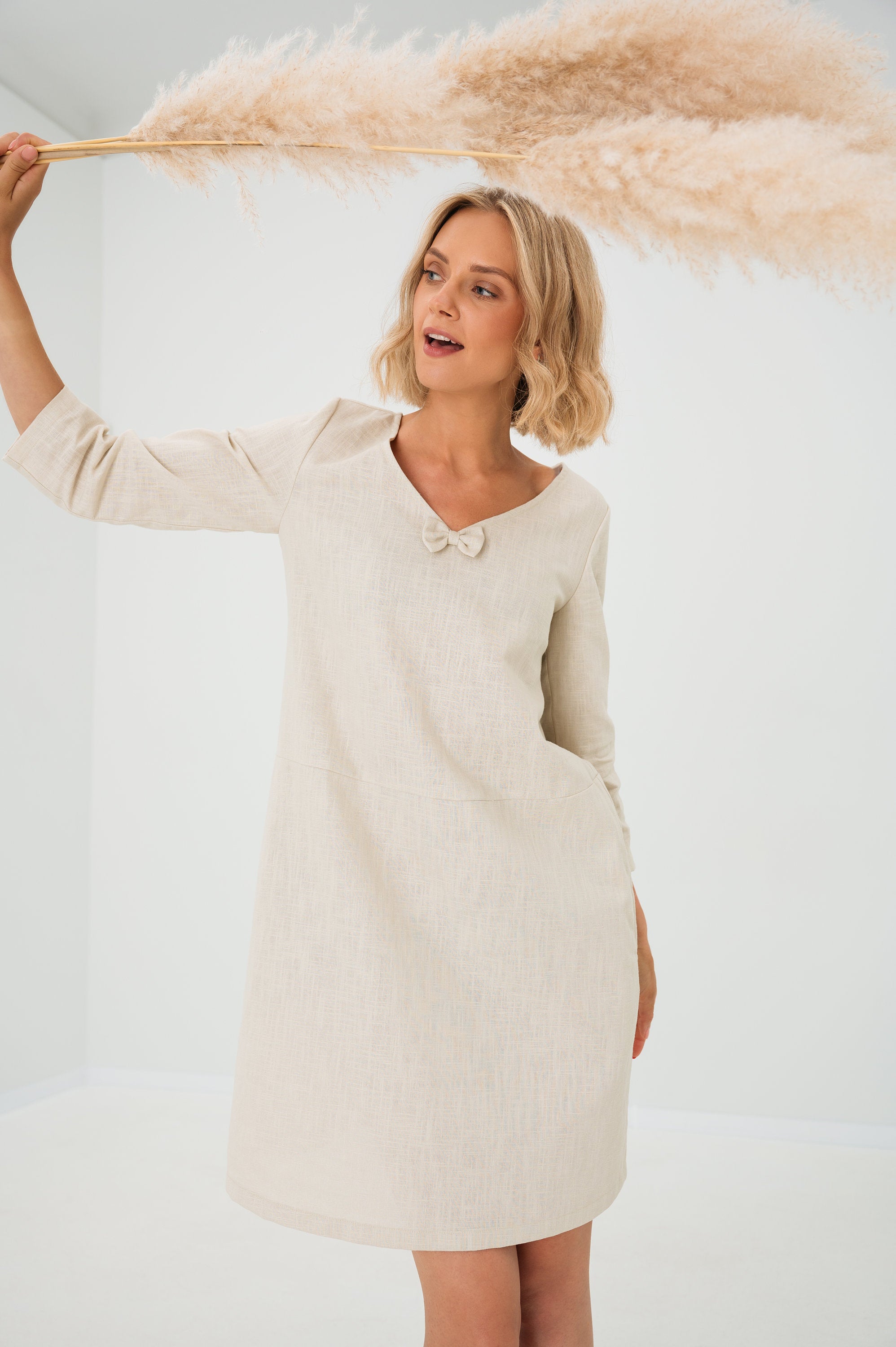 SUN — V-Neck Stonewashed Linen Dress